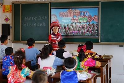 记者谈国足首发：扬科维奇还是很有想法的，所谓主动求变总没错